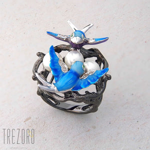 Birds. Oxidised Sterling Silver Ring with Enamel Inserts and Cubic Zirconia by Gigi Cheng. Features natural pearl. Photo 3.