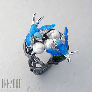 Birds. Oxidised Sterling Silver Ring with Enamel Inserts and Cubic Zirconia by Gigi Cheng. Features natural pearl. Photo 5.