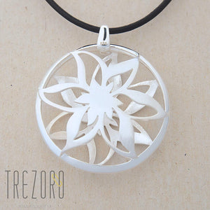 Actinotus Helianthi Sterling Silver Pendant Front