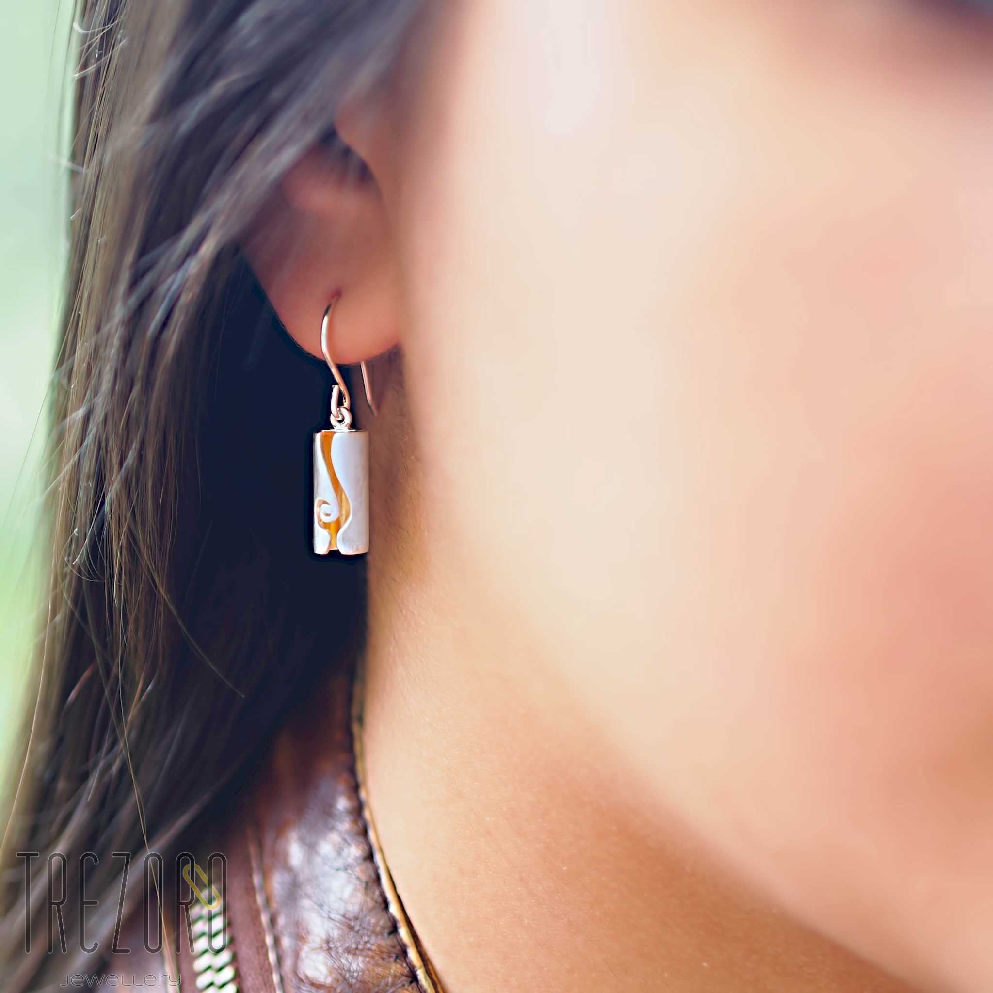 Correa Baeuerlenii Earrings